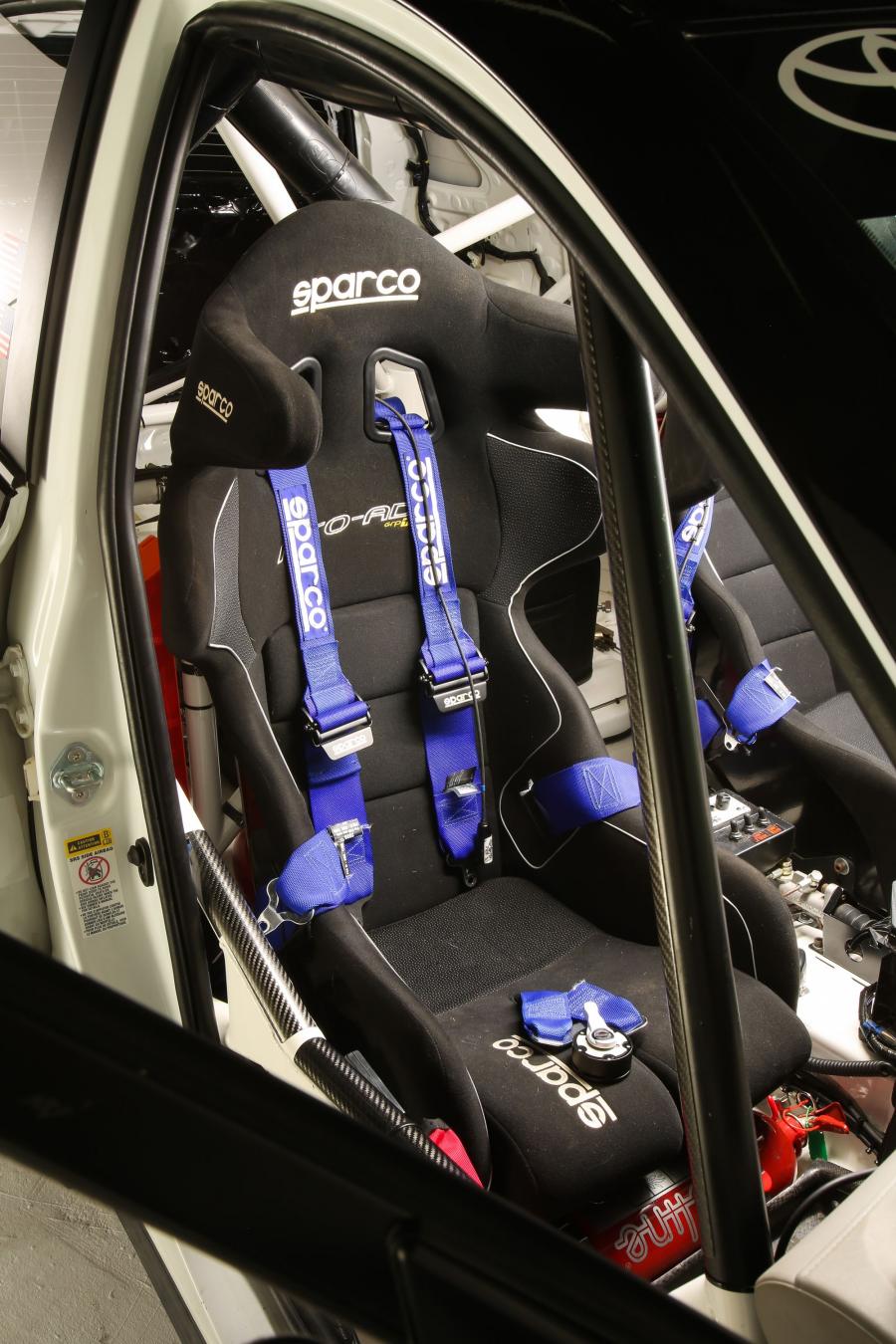  Toyota RAV4 TRD Rally Car 2016 года  (фото 6 из 16)